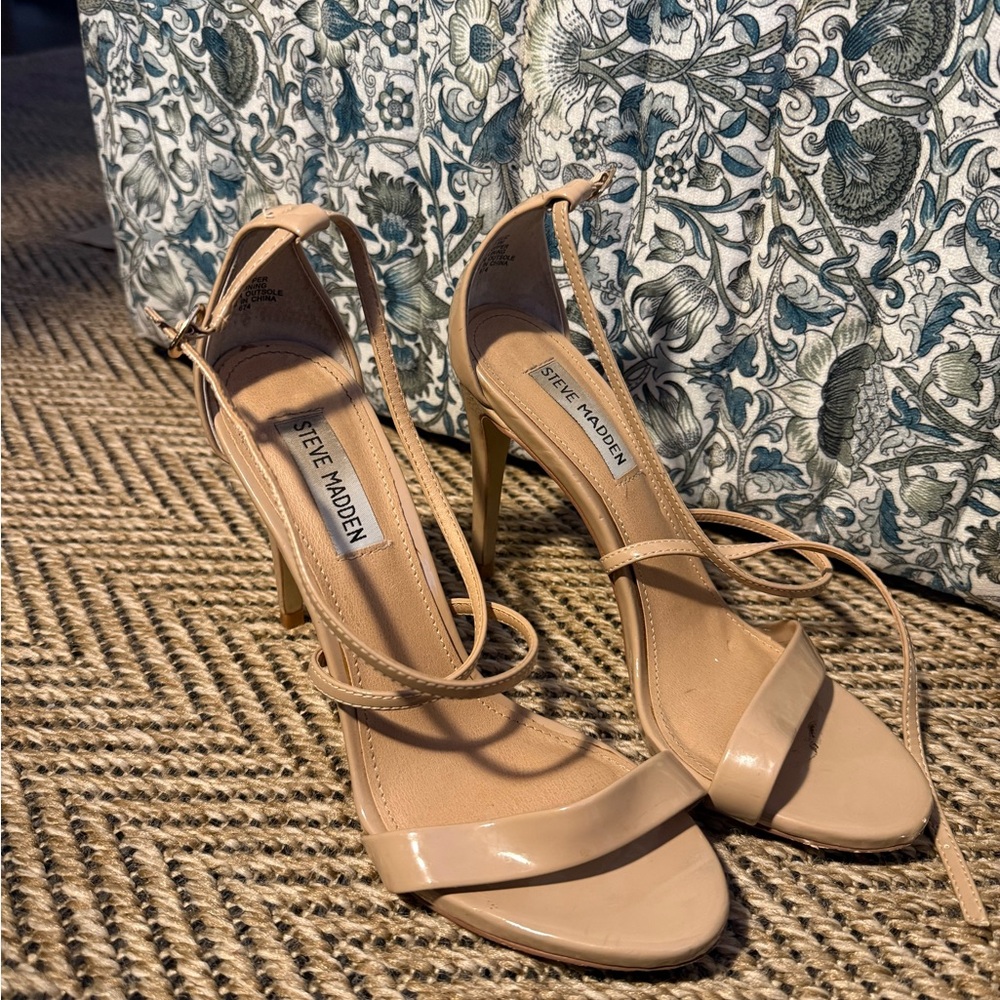 Steve Madden Beige Strappy Heels